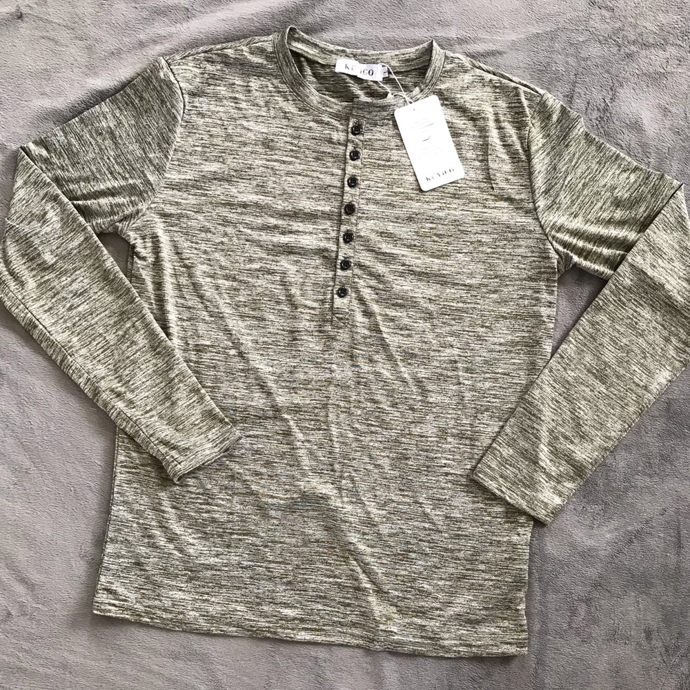 Men’s long sleeve shirt